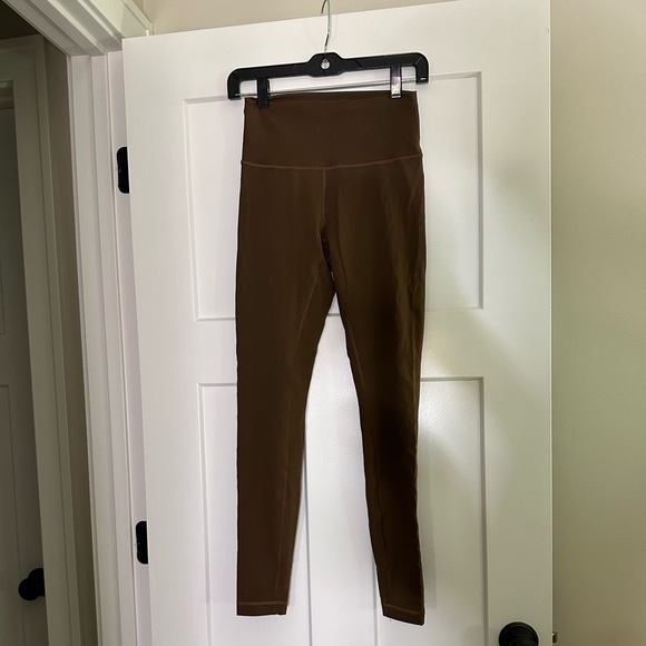 Lululemon Set in Java - Picture 2 of 6